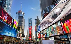 New York Marriott Marquis